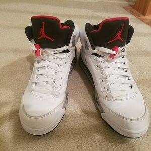 Jordans Cement Retro 5
